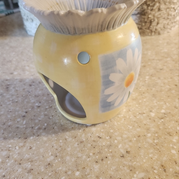 Yankee Candle Accents Vintage Yankee Candle 5 Ceramic Daisy Wax Tart Warmer Poshmark